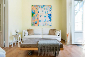 Casa St Yves - Sunny flat in Setúbal on Av Luisa Todi